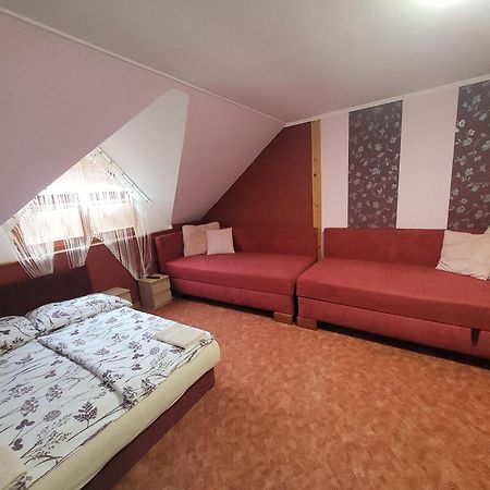 Penzión Korzo Štúrovo Exterior foto