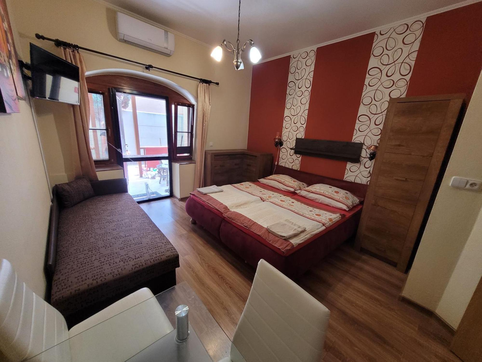 Penzión Korzo Štúrovo Exterior foto