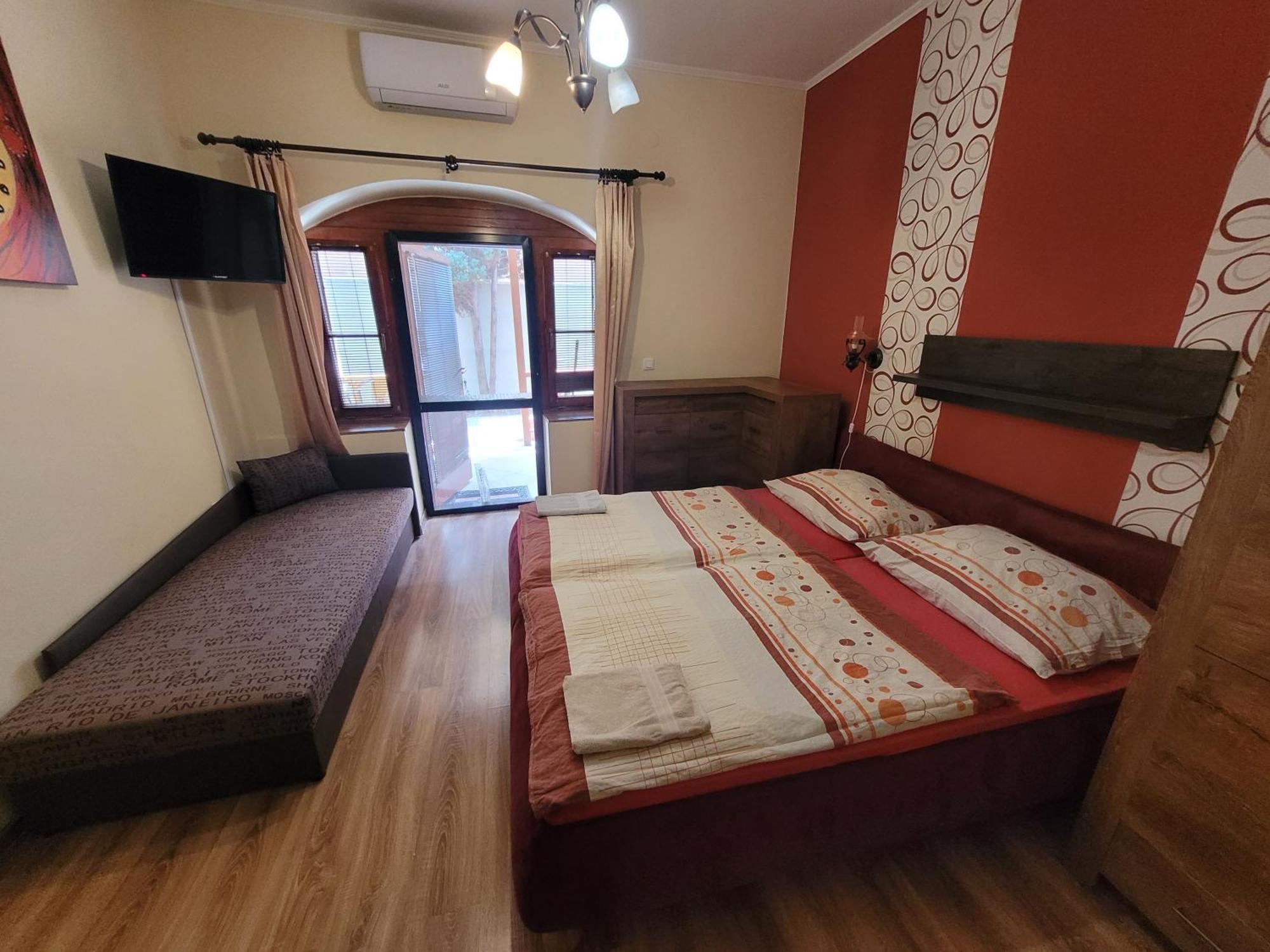 Penzión Korzo Štúrovo Exterior foto