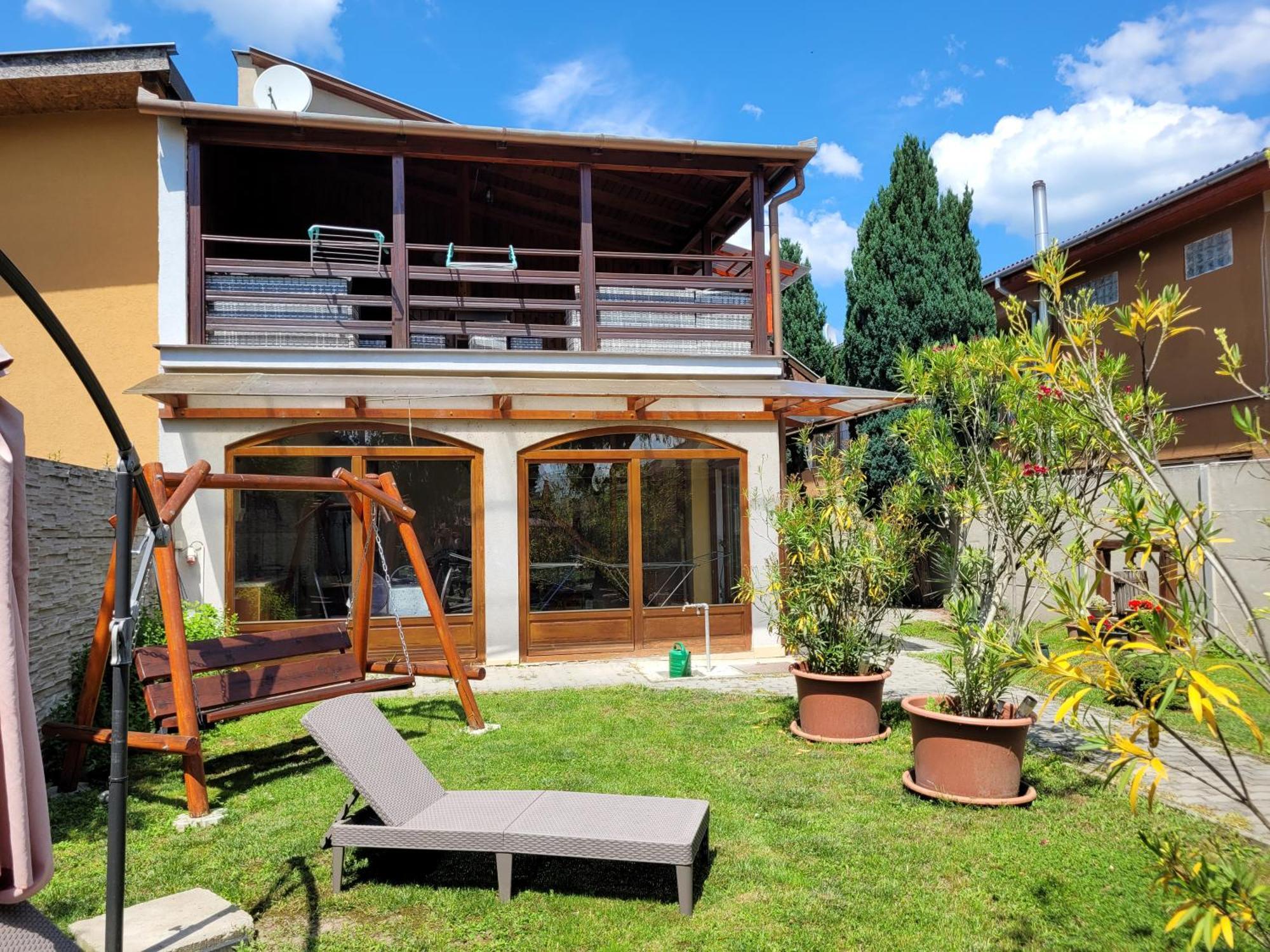 Penzión Korzo Štúrovo Exterior foto