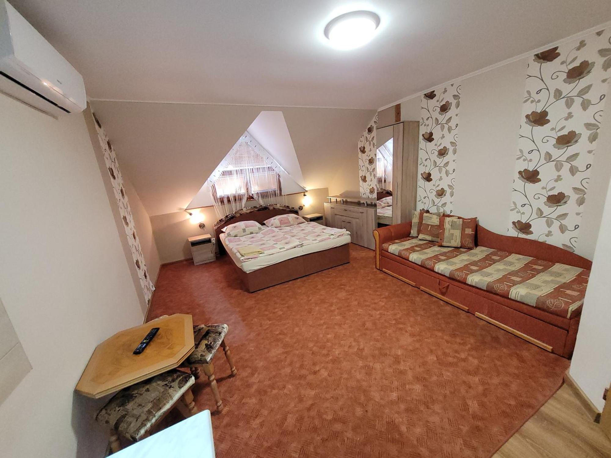 Penzión Korzo Štúrovo Exterior foto